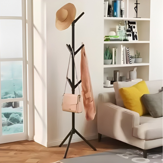 Étagères-à-manteaux